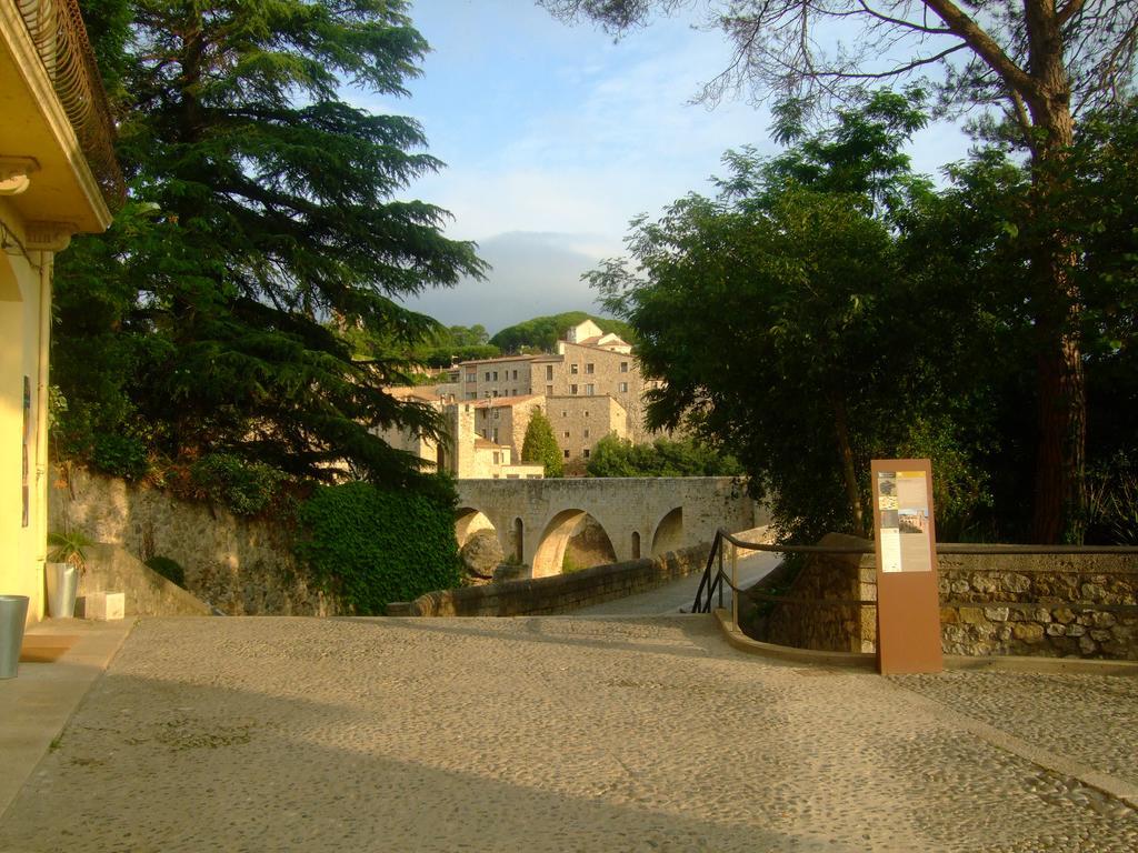Besalut Apartment Extérieur photo